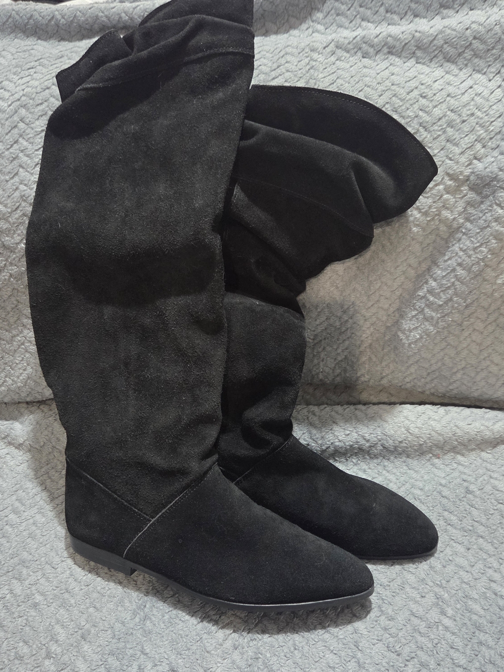 NEW Black Genuine Suede Flat Slouch Boots Made in Spain Size 8.5